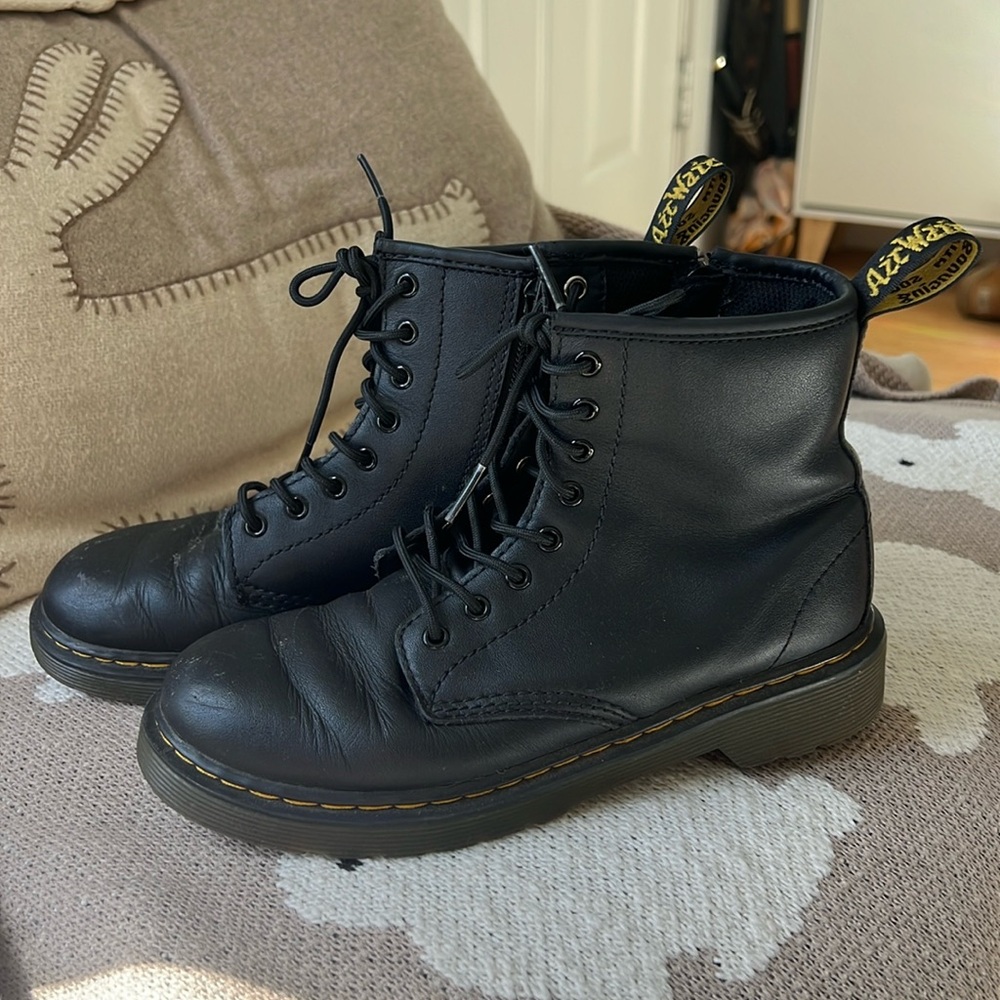 Cool dr marten combat boots